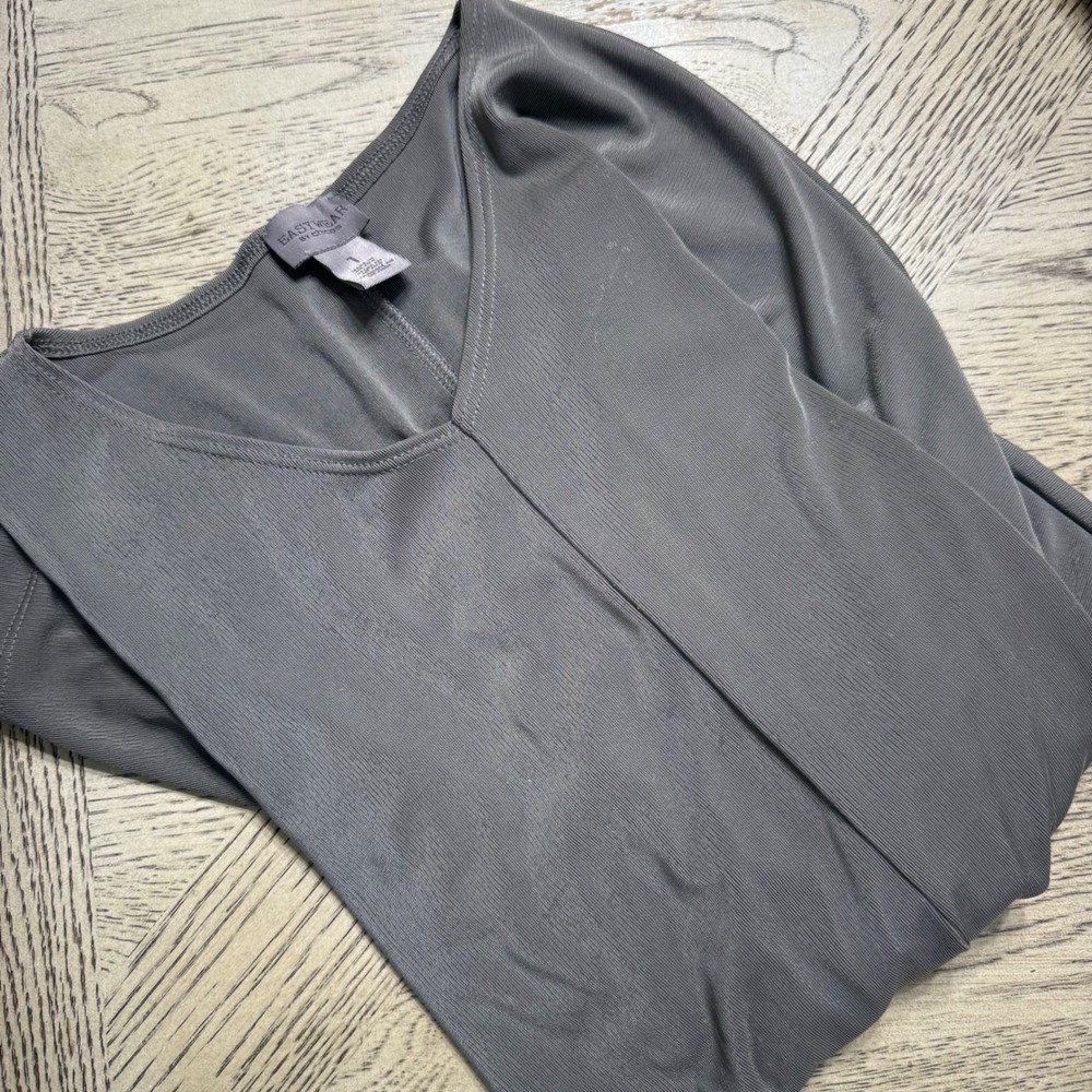 Easywear by Chico's Gray Brown V-Neck Dolman Sleeve Top Size 1‎ medium
